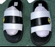 Sandales soft Tchin ST Blanc-Noir avec Boucle Dorée
